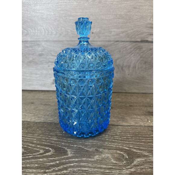 Vintage EAPG Central Glass company 7.75”Diamond Pattern Candy Jar With Lid - Picture 2 of 10